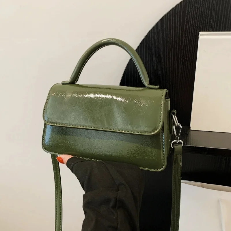 Vintage Structured Flap Mini Bag | Retro Top-Handle Crossbody Bag for Women