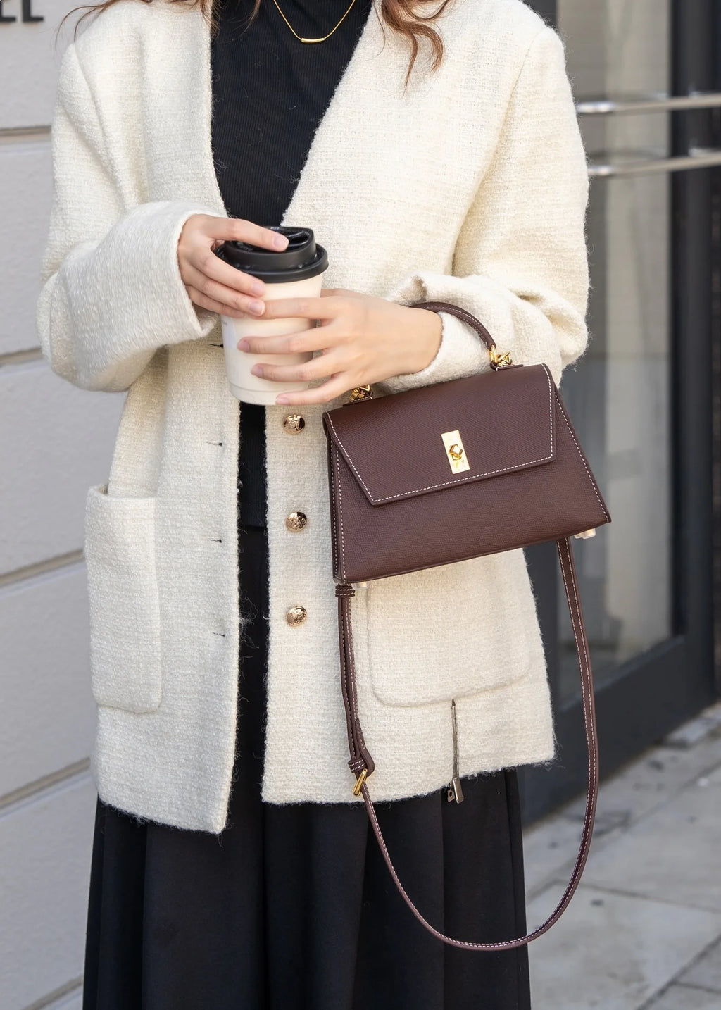 Albeux™ Executive Structured Leather Bag | Modern Classic Turn-Lock Crossbody